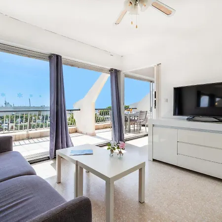 Le Beaupre By Interhome Lejlighed