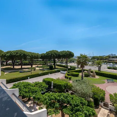 Lejlighed Le Beaupre By Interhome Le Grau-du-Roi